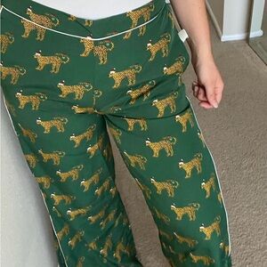 Bouffant & broken hearts NWT -  green leopard Christmas holiday print. Size S